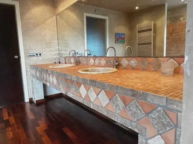 4 slaapkamer Villa te koop in Bescano met garage - € 1.090.000 (Ref: 9849992)