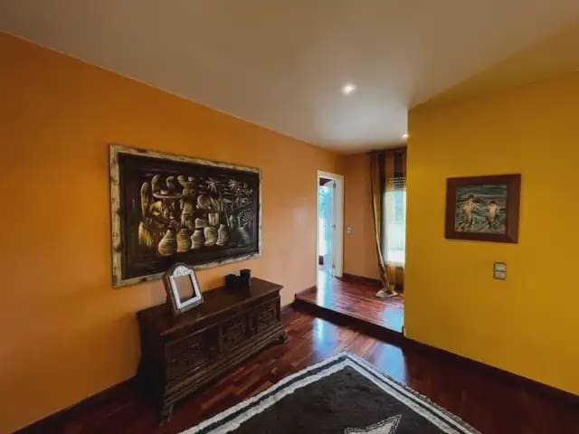 4 slaapkamer Villa te koop in Bescano met garage - € 1.090.000 (Ref: 9849992)