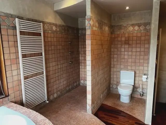 4 slaapkamer Villa te koop in Bescano met garage - € 1.090.000 (Ref: 9849992)
