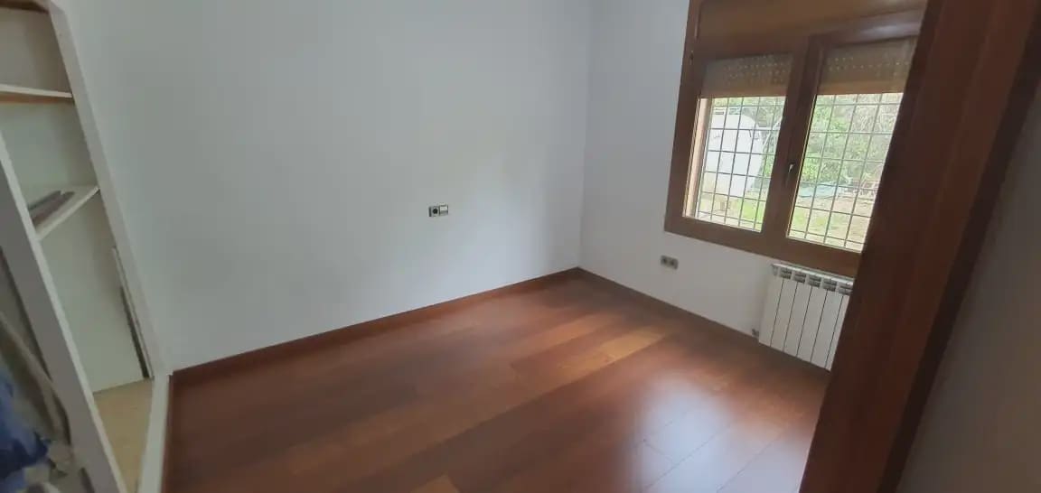4 slaapkamer Villa te koop in Quart met zwembad garage - € 490.000 (Ref: 9849994)
