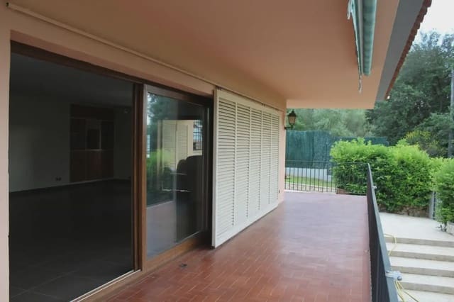 4 slaapkamer Villa te koop in Quart met zwembad garage - € 490.000 (Ref: 9849994)