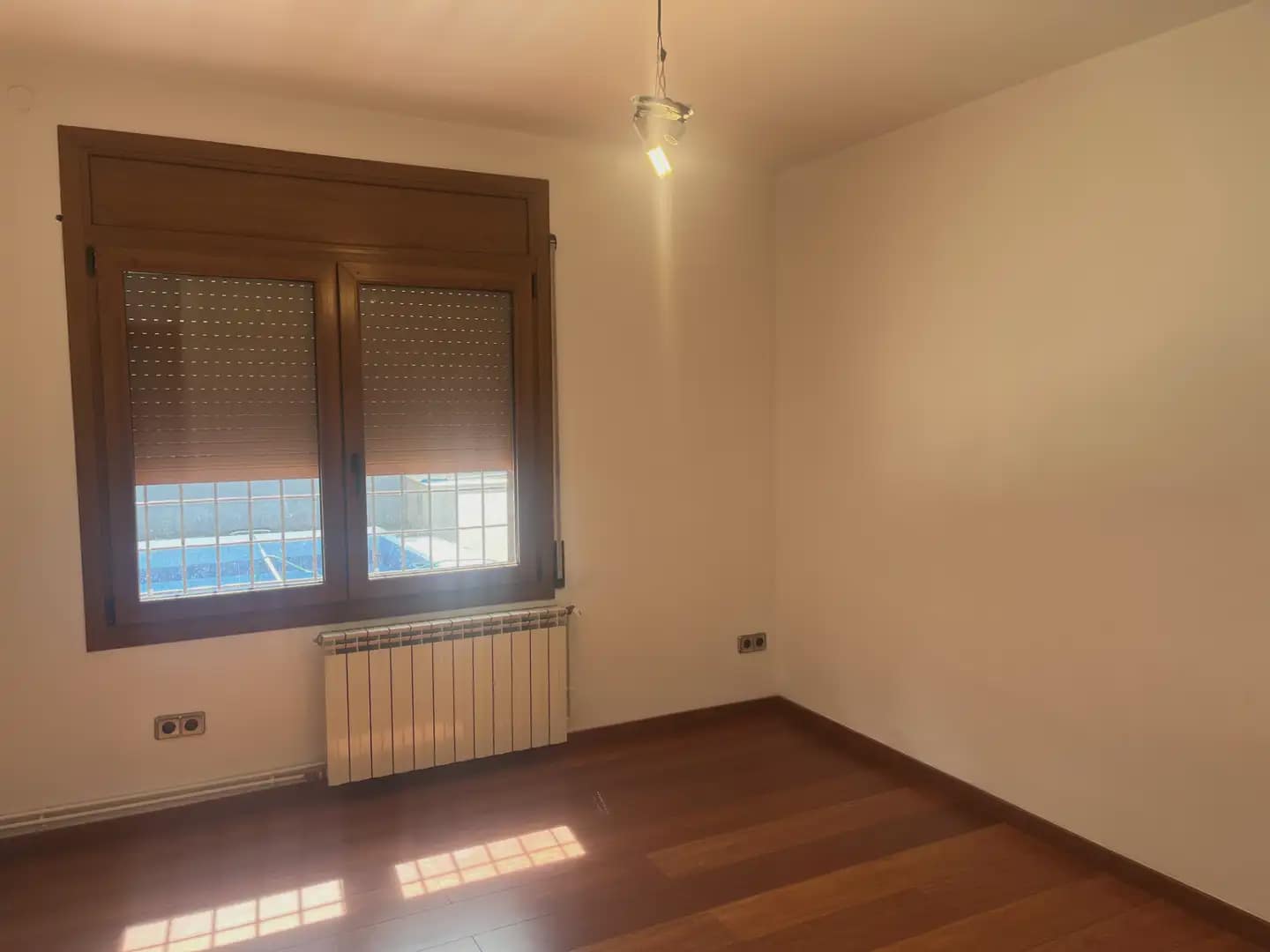 4 slaapkamer Villa te koop in Quart met zwembad garage - € 490.000 (Ref: 9849994)