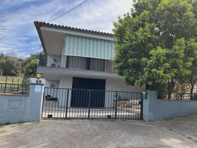 4 slaapkamer Villa te koop in Quart met zwembad garage - € 490.000 (Ref: 9849994)