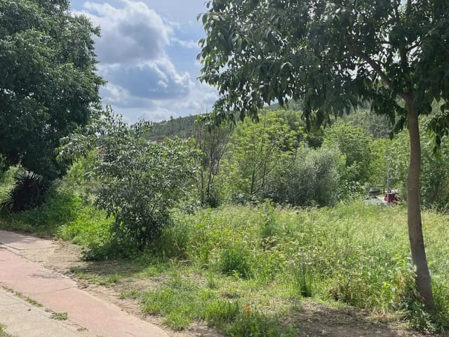 Building Plot for sale in Boadella d'Empordà, Boadella i les Escaules - € 85,000 (Ref: 9850000)