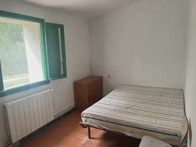 10 soveværelse Finca/Landehus til salg i Bescano med garage - € 250.000 (Ref: 9850002)