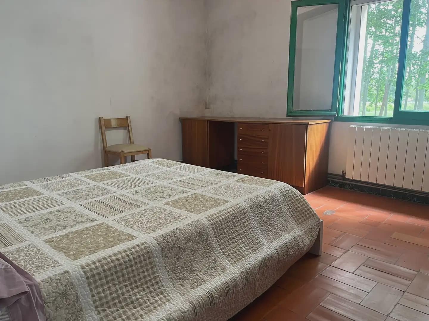 10 soveværelse Finca/Landehus til salg i Bescano med garage - € 250.000 (Ref: 9850002)