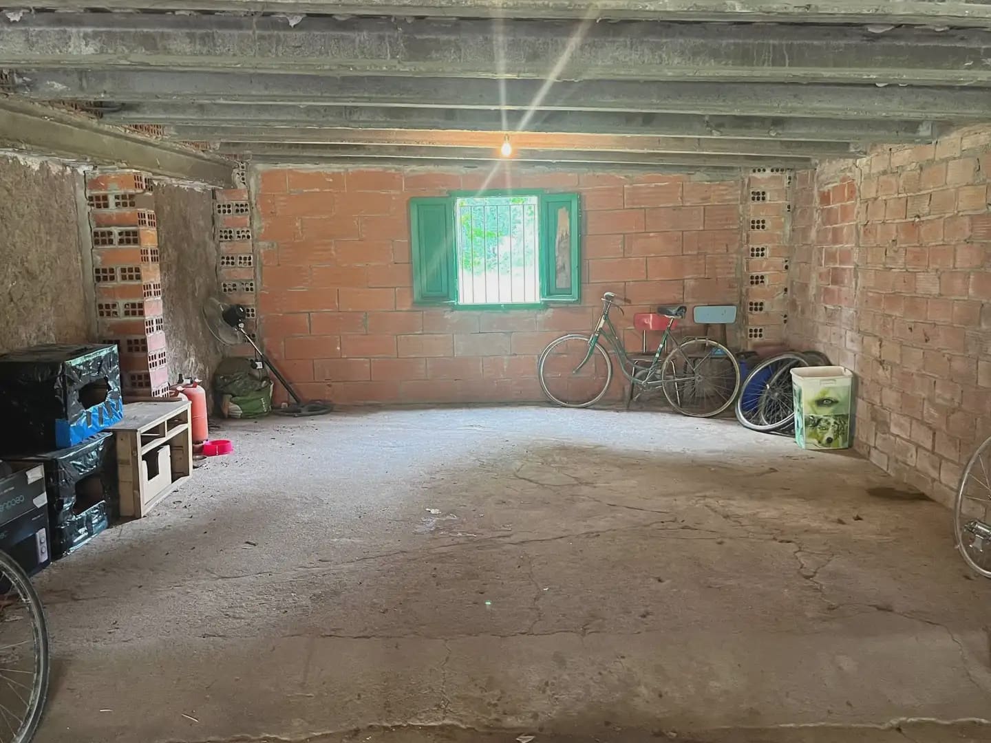 10 soveværelse Finca/Landehus til salg i Bescano med garage - € 250.000 (Ref: 9850002)