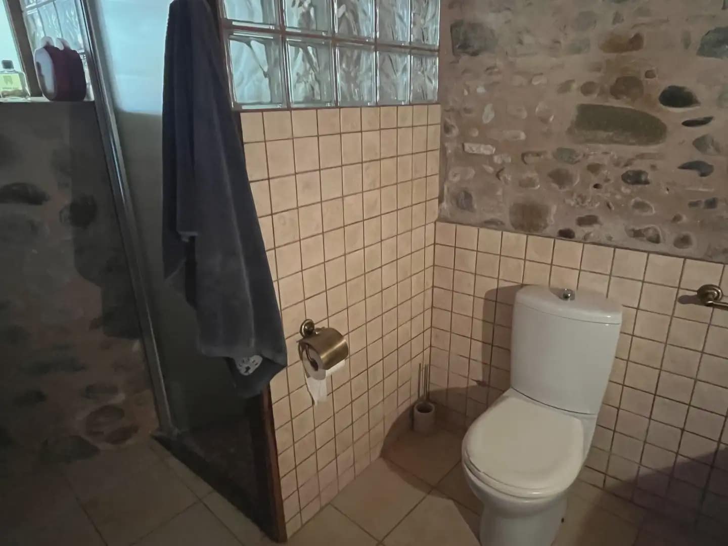 6 bedroom Semi-detached Villa for sale in Bescano with pool garage - € 350,000 (Ref: 9850008)