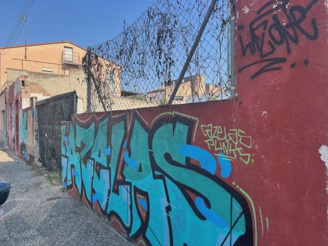 Byggetomt til salgs i Bescanó - € 295 000 (Ref: 9850021)