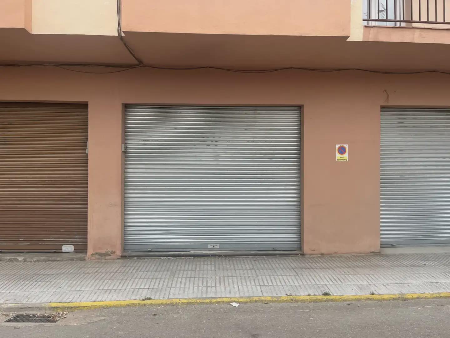 Commercial for sale in Bescano - € 55,000 (Ref: 9850023)