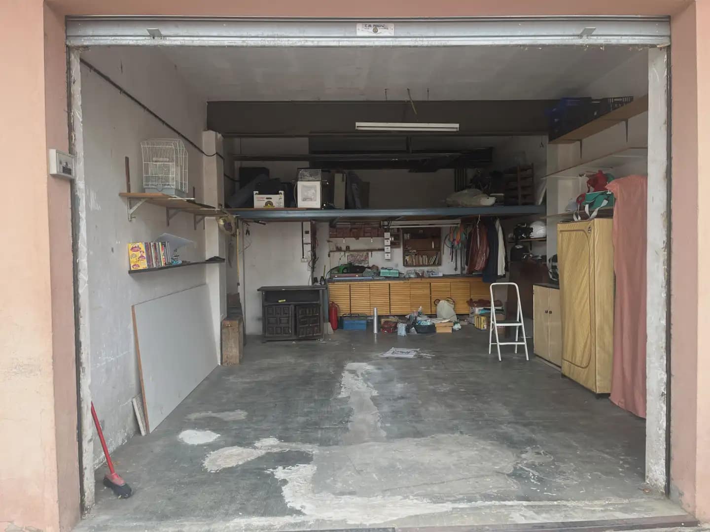Commercial for sale in Bescano - € 55,000 (Ref: 9850023)