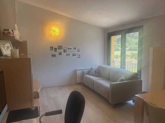 3 chambre Appartement à vendre à Bescanó avec garage - 295 000 € (Ref: 9868040)