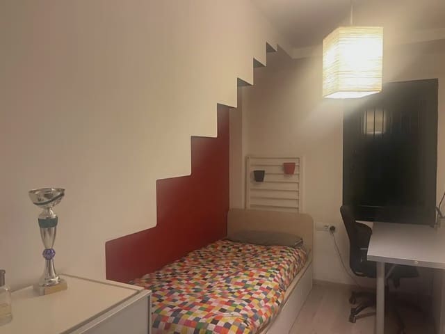 3 chambre Appartement à vendre à Bescanó avec garage - 295 000 € (Ref: 9868040)