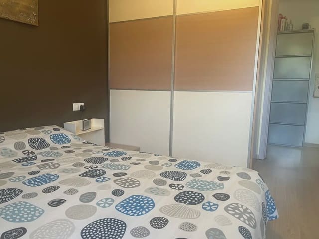 3 chambre Appartement à vendre à Bescanó avec garage - 295 000 € (Ref: 9868040)