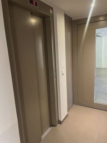 2 chambre Appartement à vendre à Bescanó avec piscine garage - 279 500 € (Ref: 9915101)