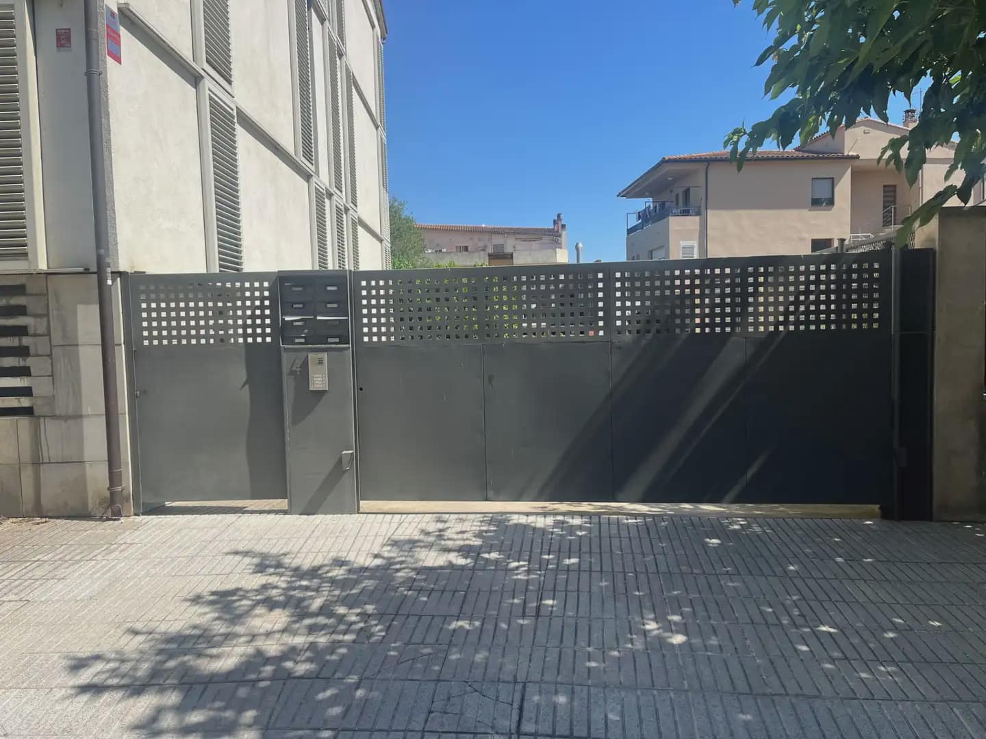 2 chambre Appartement à vendre à Bescano avec piscine garage - 279 500 € (Ref: 9915101)