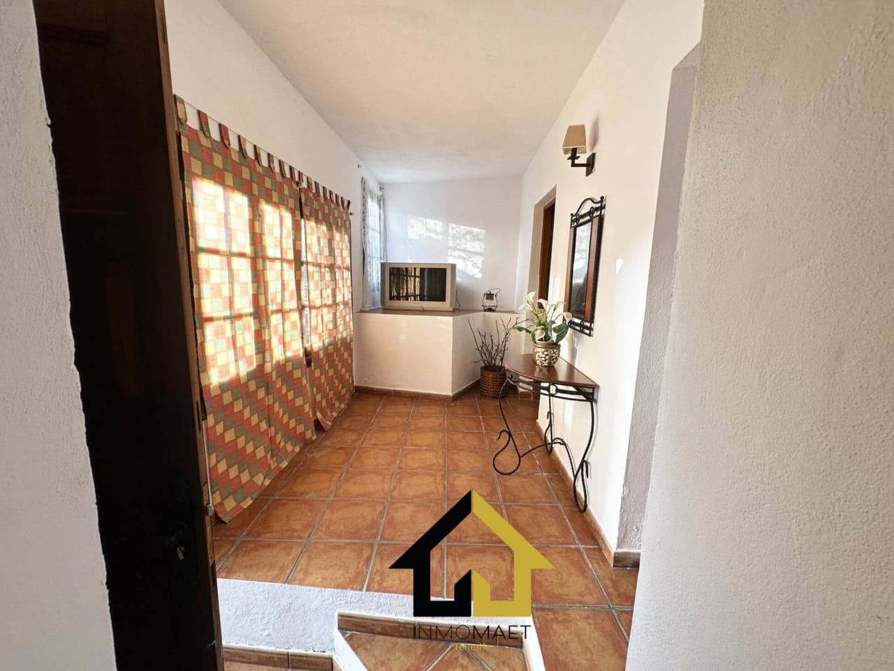 4 soveværelse Byhus til salg i Los Silos med garage - € 250.000 (Ref: 9618548)