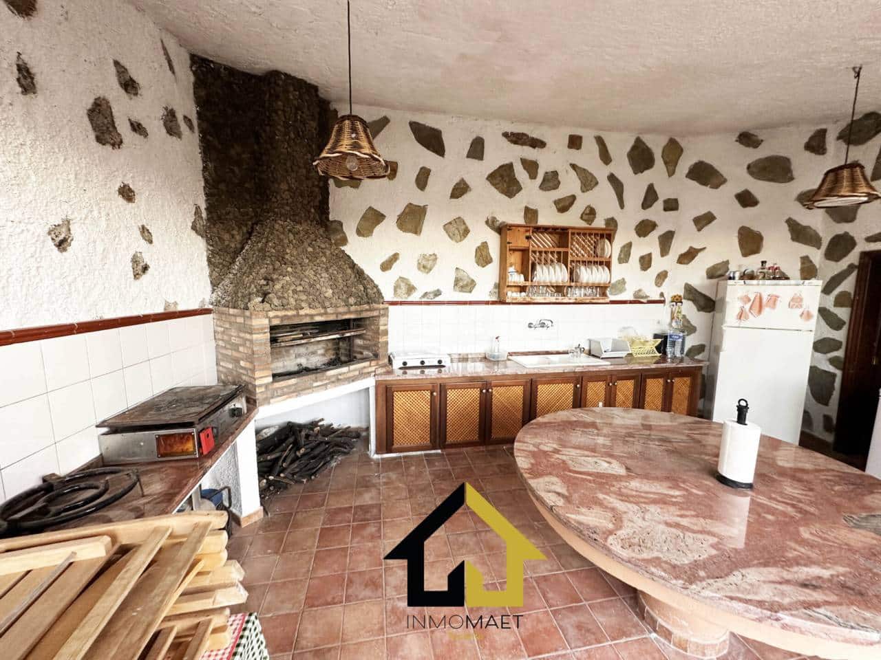 4 soveværelse Byhus til salg i Los Silos med garage - € 250.000 (Ref: 9618548)