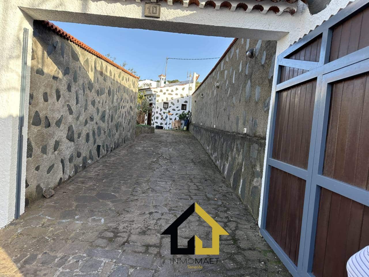 4 soveværelse Byhus til salg i Los Silos med garage - € 250.000 (Ref: 9618548)