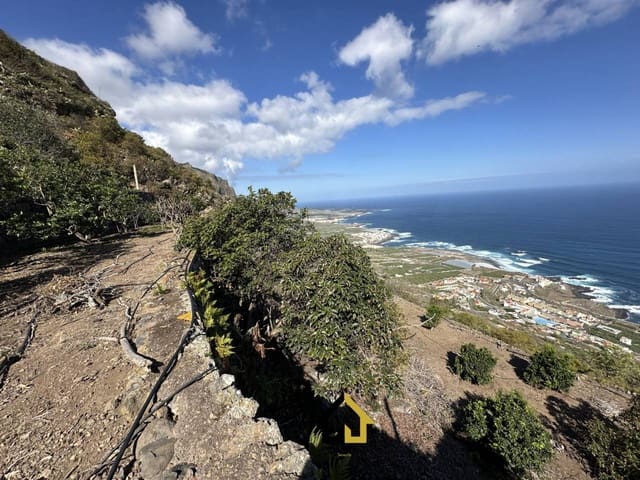 Grunde uden byggetilladelser til salg i El Tanque - € 250.000 (Ref: 9618549)