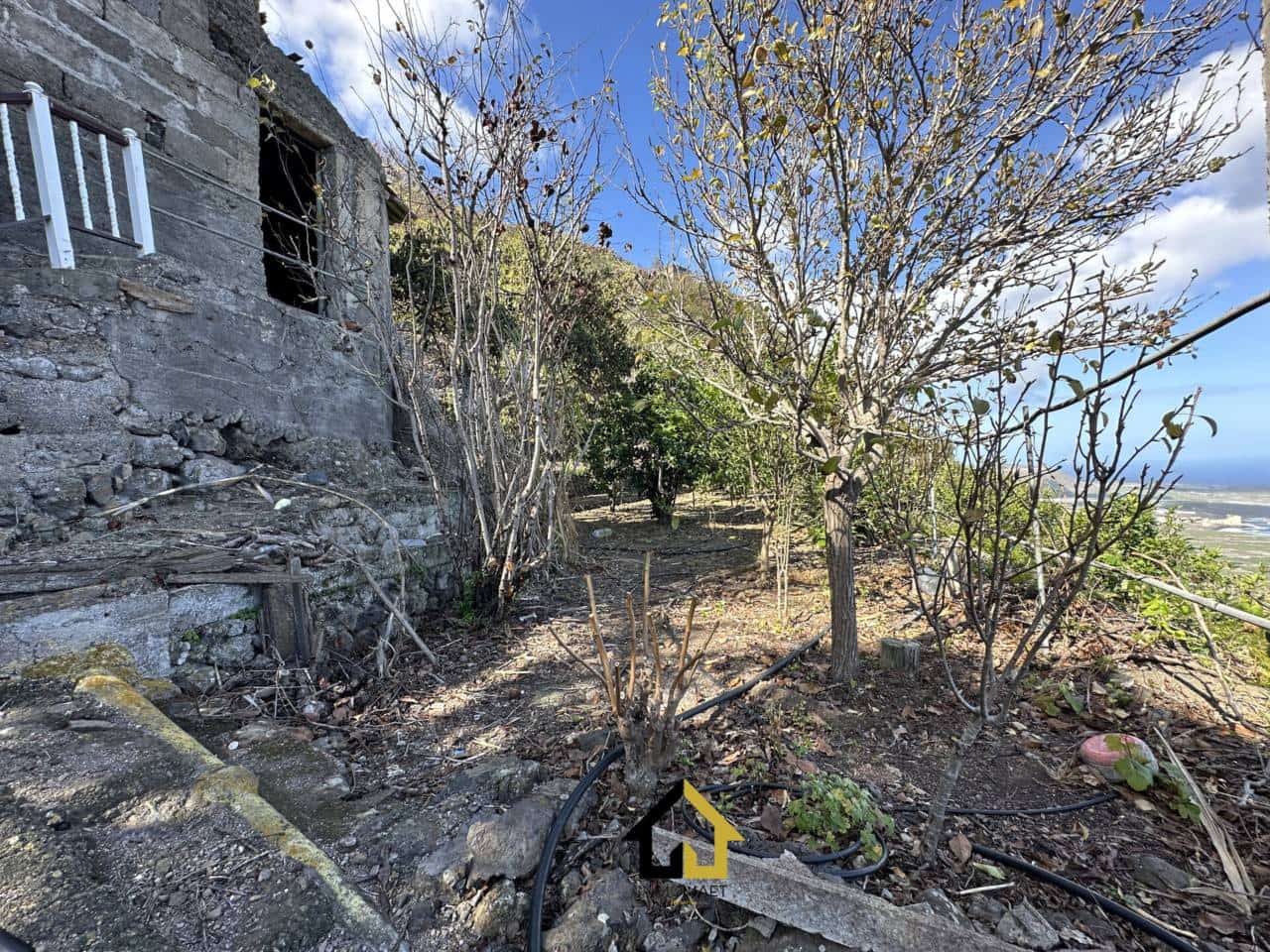 Grunde uden byggetilladelser til salg i El Tanque - € 250.000 (Ref: 9618549)