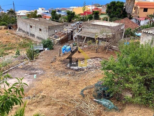 Undeveloped Land for sale in Icod de los Vinos - € 140,000 (Ref: 9618552)