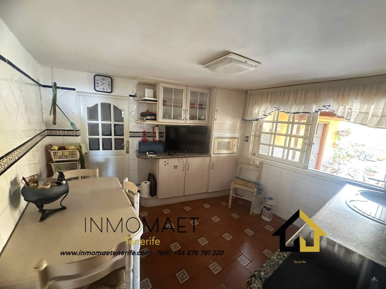 4 slaapkamer Villa te koop in Icod de los Vinos met garage - € 499.000 (Ref: 9761628)