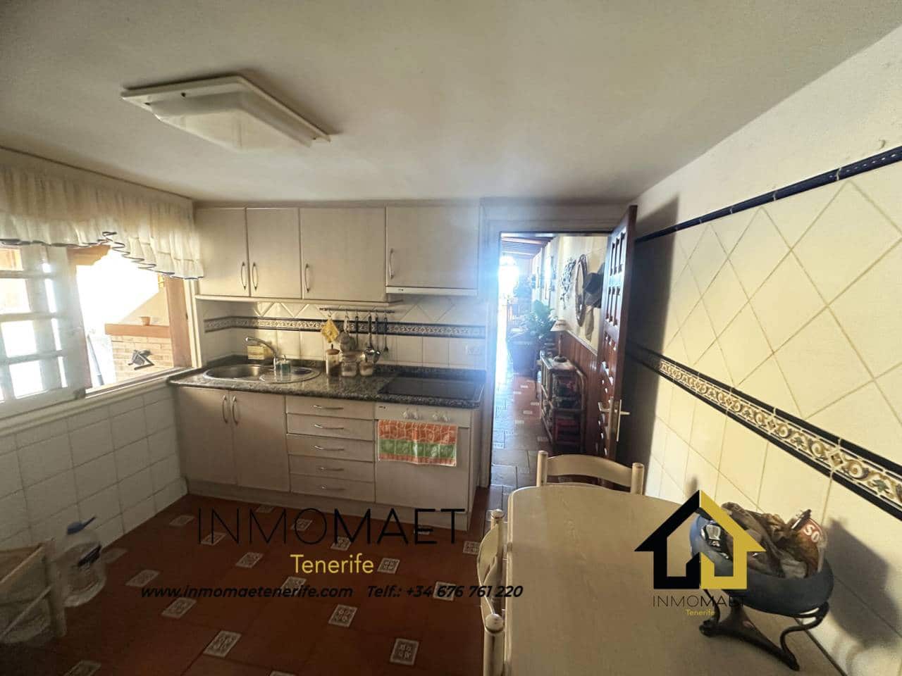 4 slaapkamer Villa te koop in Icod de los Vinos met garage - € 499.000 (Ref: 9761628)