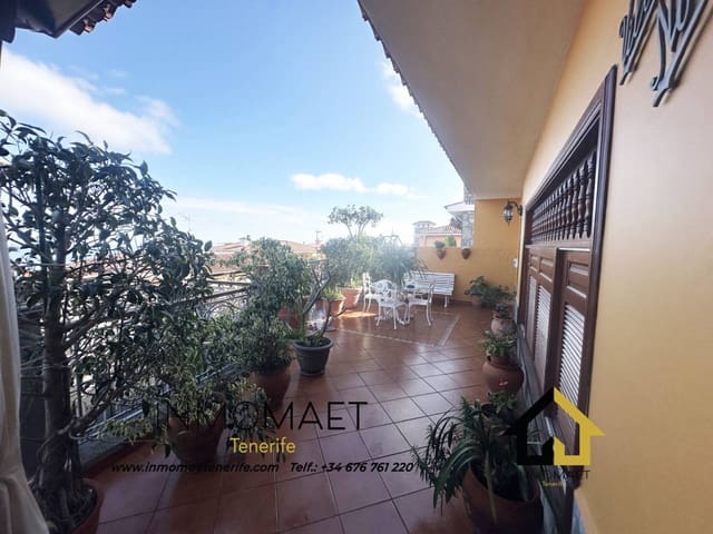 4 slaapkamer Villa te koop in Icod de los Vinos met garage - € 499.000 (Ref: 9761628)