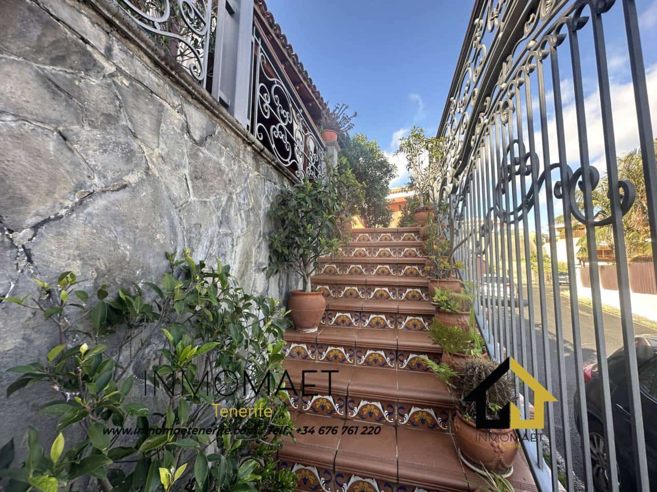 4 slaapkamer Villa te koop in Icod de los Vinos met garage - € 499.000 (Ref: 9761628)