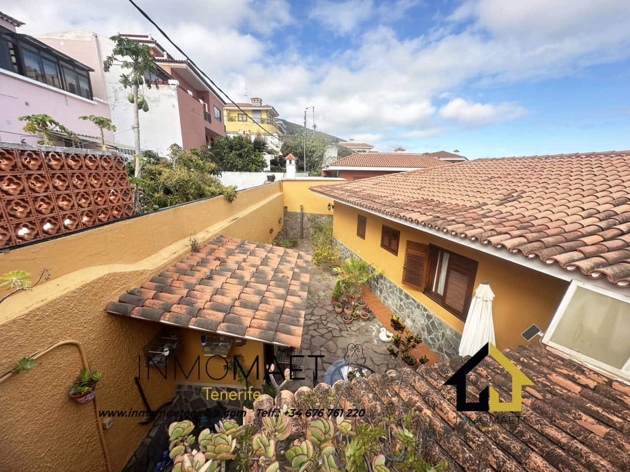 4 slaapkamer Villa te koop in Icod de los Vinos met garage - € 499.000 (Ref: 9761628)