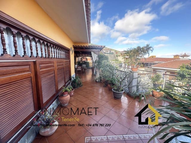 4 slaapkamer Villa te koop in Icod de los Vinos met garage - € 499.000 (Ref: 9761628)