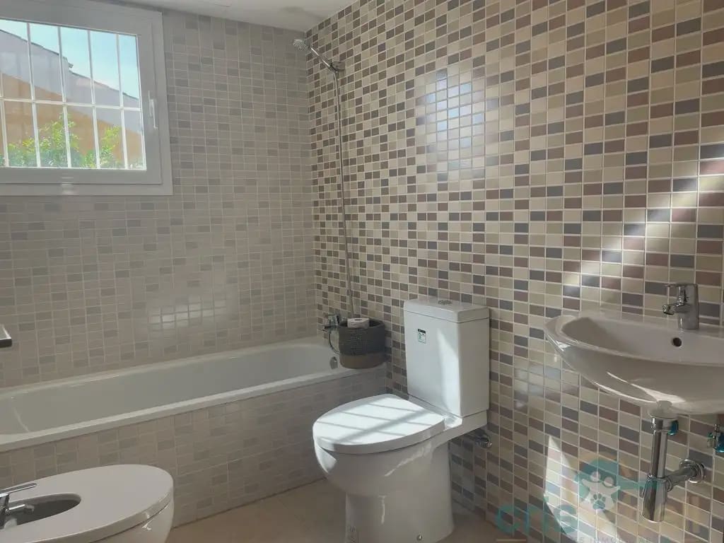 3 soveværelse Villa til salg i Purias med garage - € 242.000 (Ref: 9818530)