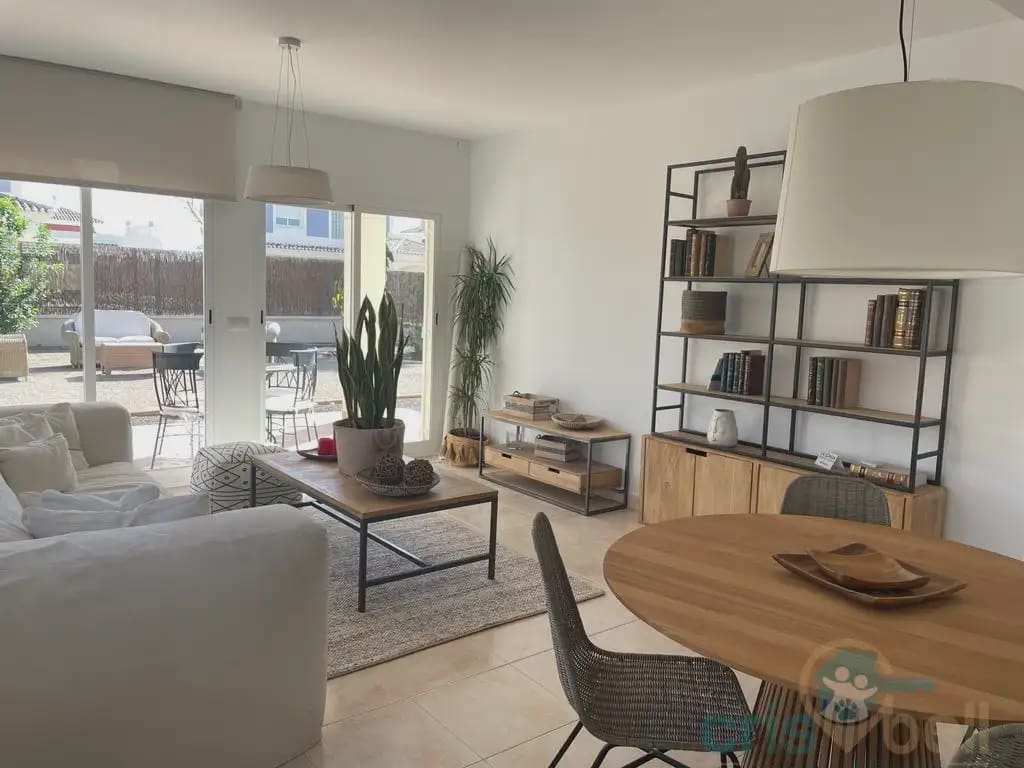 4 soveværelse Villa til salg i Purias med garage - € 265.000 (Ref: 9818531)