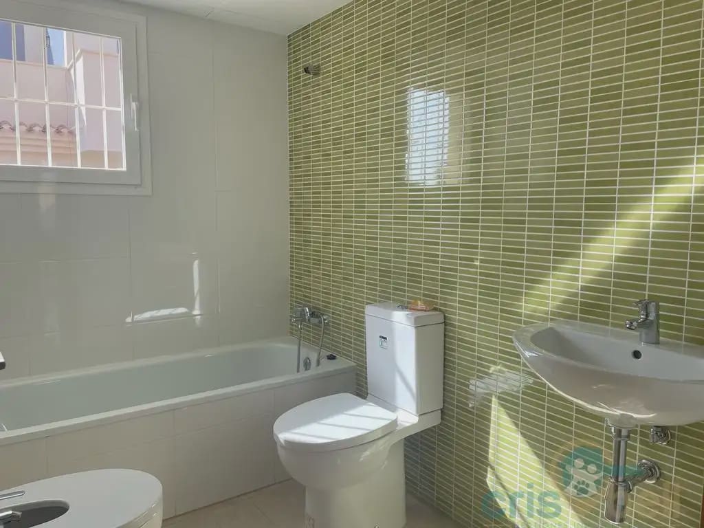 4 soveværelse Villa til salg i Purias med garage - € 265.000 (Ref: 9818531)