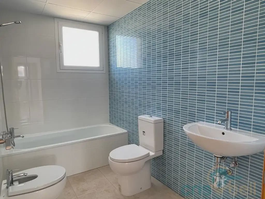 4 soveværelse Villa til salg i Purias med garage - € 265.000 (Ref: 9818531)