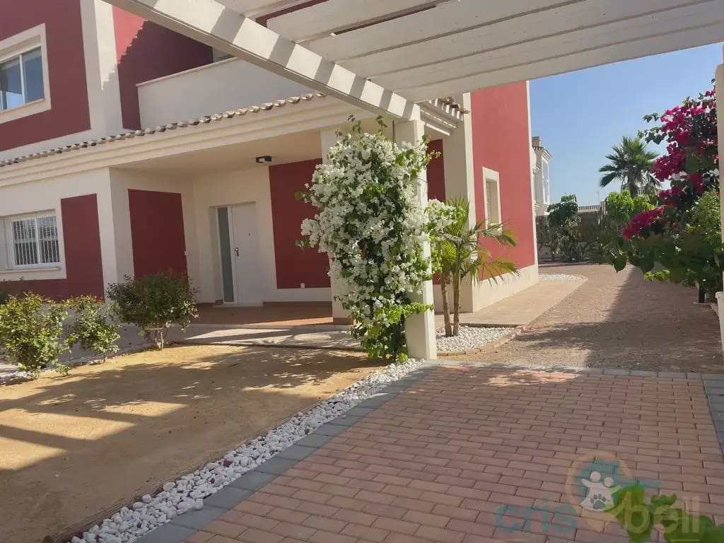 4 soveværelse Villa til salg i Purias med garage - € 265.000 (Ref: 9818531)