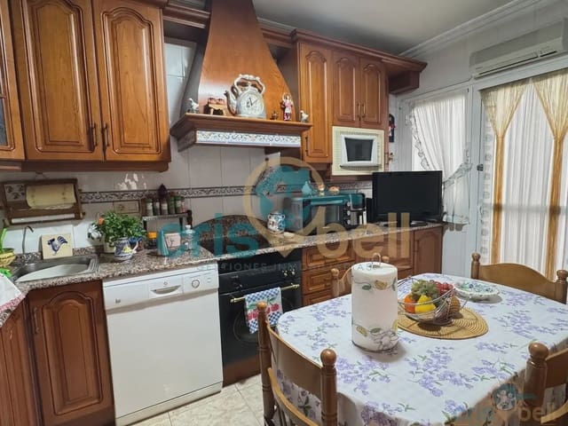 5 makuuhuone Huoneisto myytävänä paikassa Lorca - 245 000 € (Ref: 9818545)
