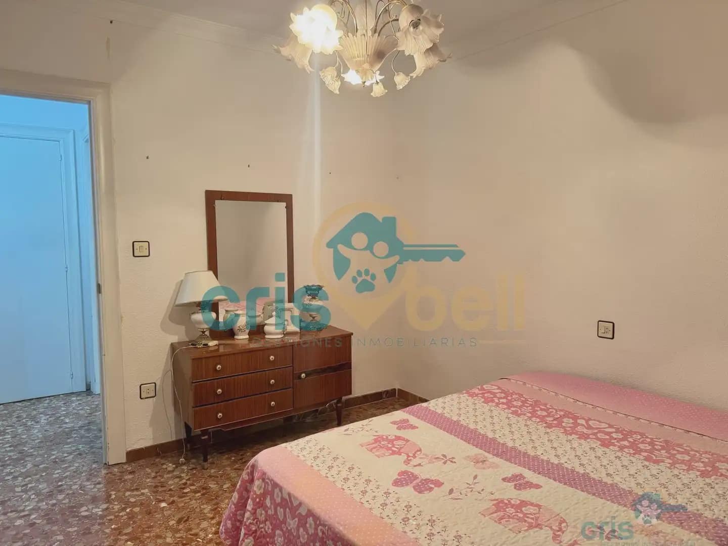 Piso de 4 habitaciones en Lorca en venta - 215.000 € (Ref: 9818548)