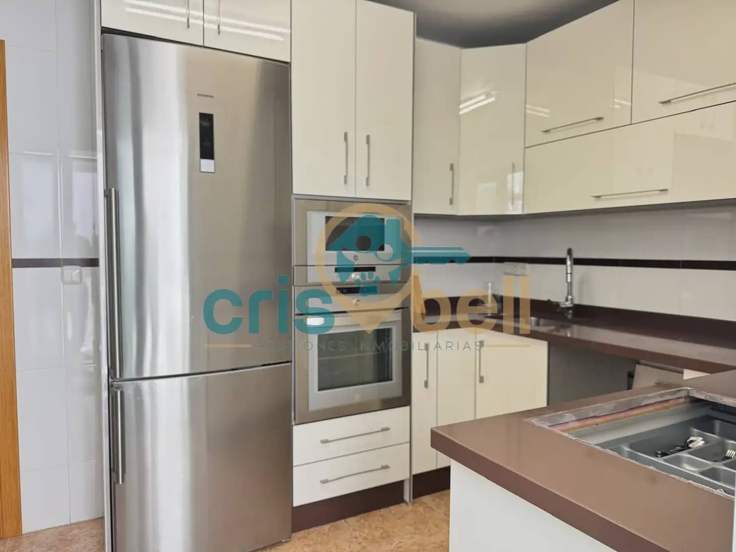 Piso de 3 habitaciones en Lorca en venta con garaje - 154.000 € (Ref: 9818552)