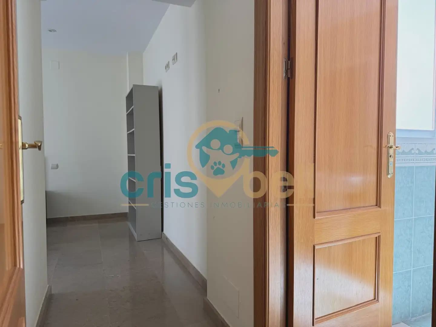 Piso de 4 habitaciones en Lorca en venta con garaje - 230.000 € (Ref: 9818555)