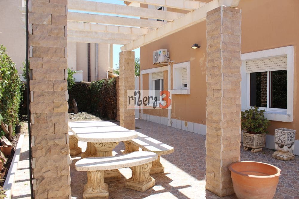 6 soverom Villa til salgs i Santiago de la Ribera med garasje - € 435 000 (Ref: 9879229)