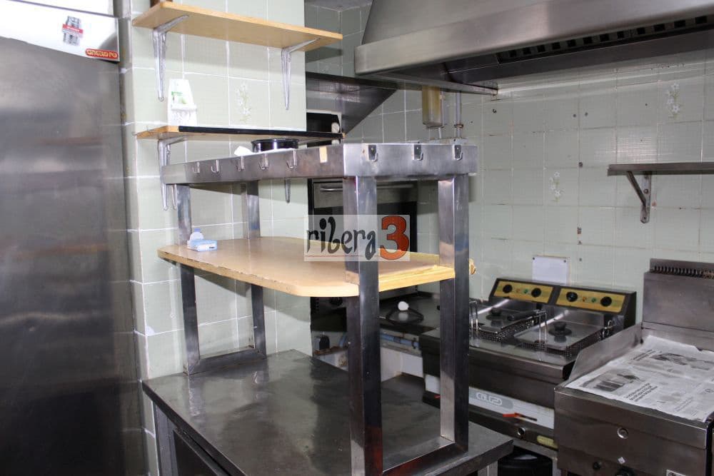 Commercieel te koop in Santiago de la Ribera met garage - € 135.000 (Ref: 9879234)