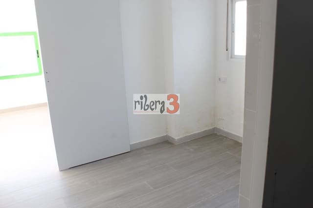 2 slaapkamer Commercieel te koop in Santiago de la Ribera, San Javier - € 135.000 (Ref: 9879243)