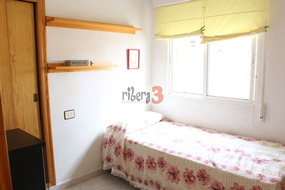 3 makuuhuone Asunto myytävänä paikassa Santiago de la Ribera mukana 
autotalli - 163 000 € (Ref: 9912743)