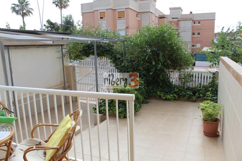 3 makuuhuone Asunto myytävänä paikassa Santiago de la Ribera mukana 
autotalli - 163 000 € (Ref: 9912743)