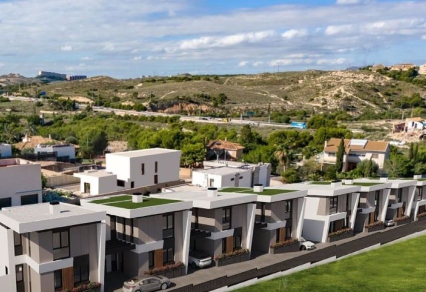 Chalet de 3 habitaciones en San Juan de Alicante / Sant Joan d'Alacant en venta con piscina - 575.000 € (Ref: 9610276)