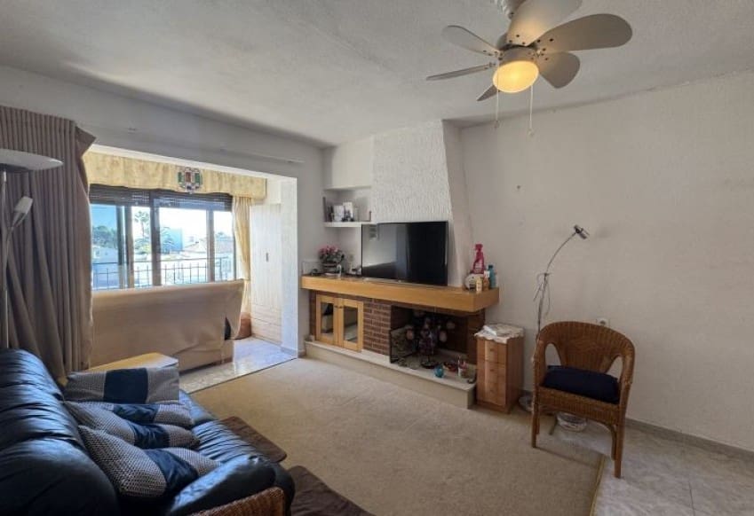 2 sovrum Lägenhet till salu i Orihuela Costa med pool - 169 995 € (Ref: 9610277)