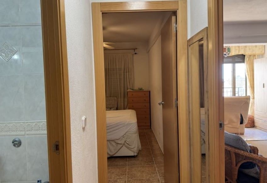 2 sovrum Lägenhet till salu i Orihuela Costa med pool - 169 995 € (Ref: 9610277)