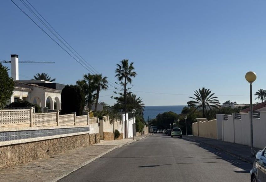 2 sovrum Lägenhet till salu i Orihuela Costa med pool - 169 995 € (Ref: 9610277)